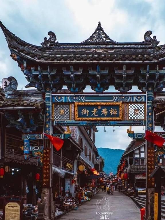 泰山官宣卡扎伊什维利加盟，莱昂纳多向老队友送祝福